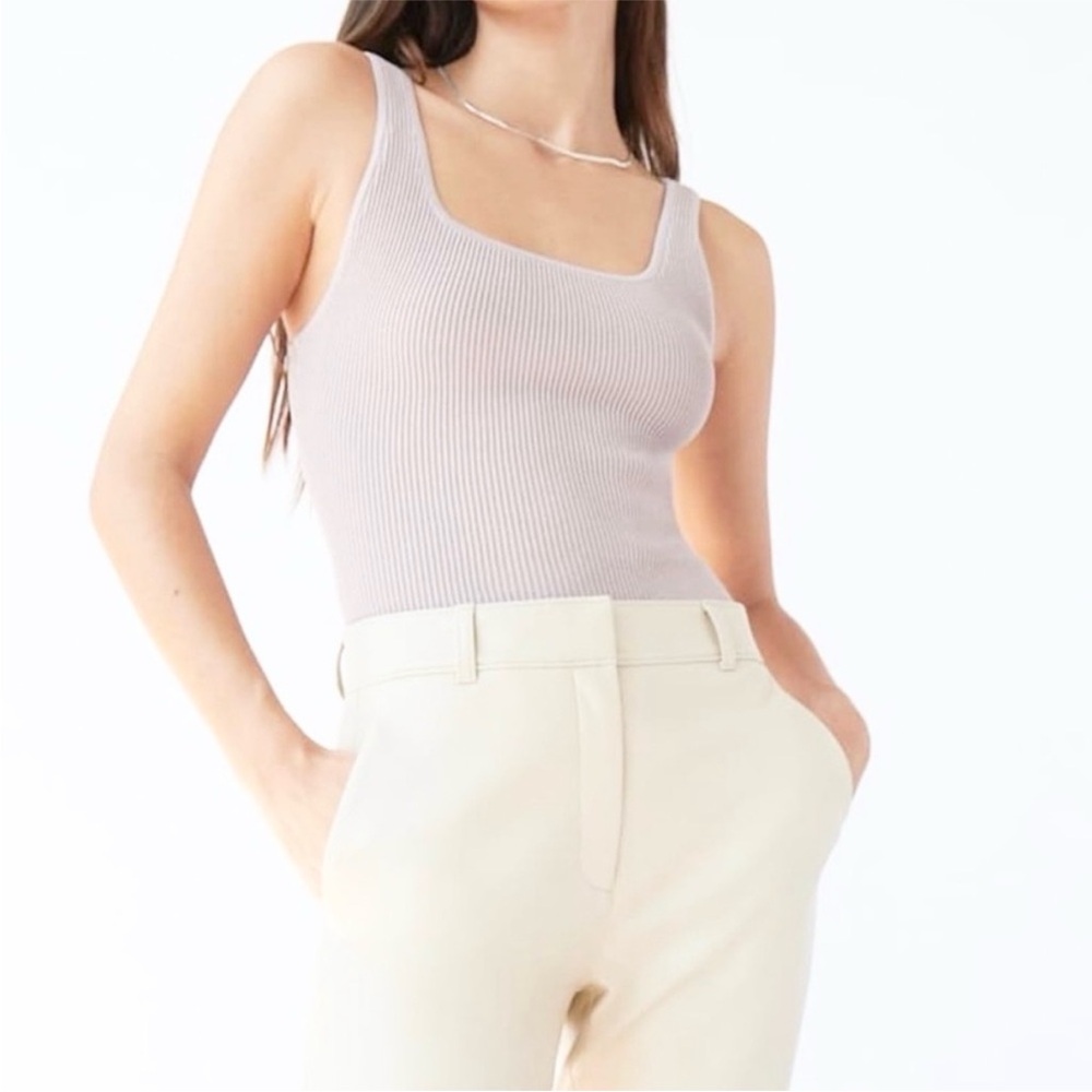 Aritzia Babaton Sculpt Knit Square Neck Tank in Light Purple